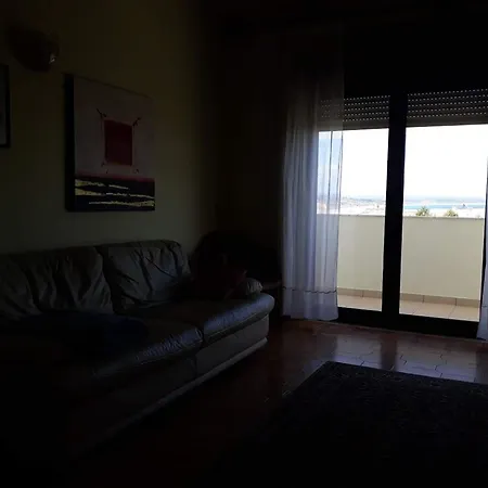With 2 Bedrooms In Lagos, With Wonderful Sea View, Balcony A Apartament